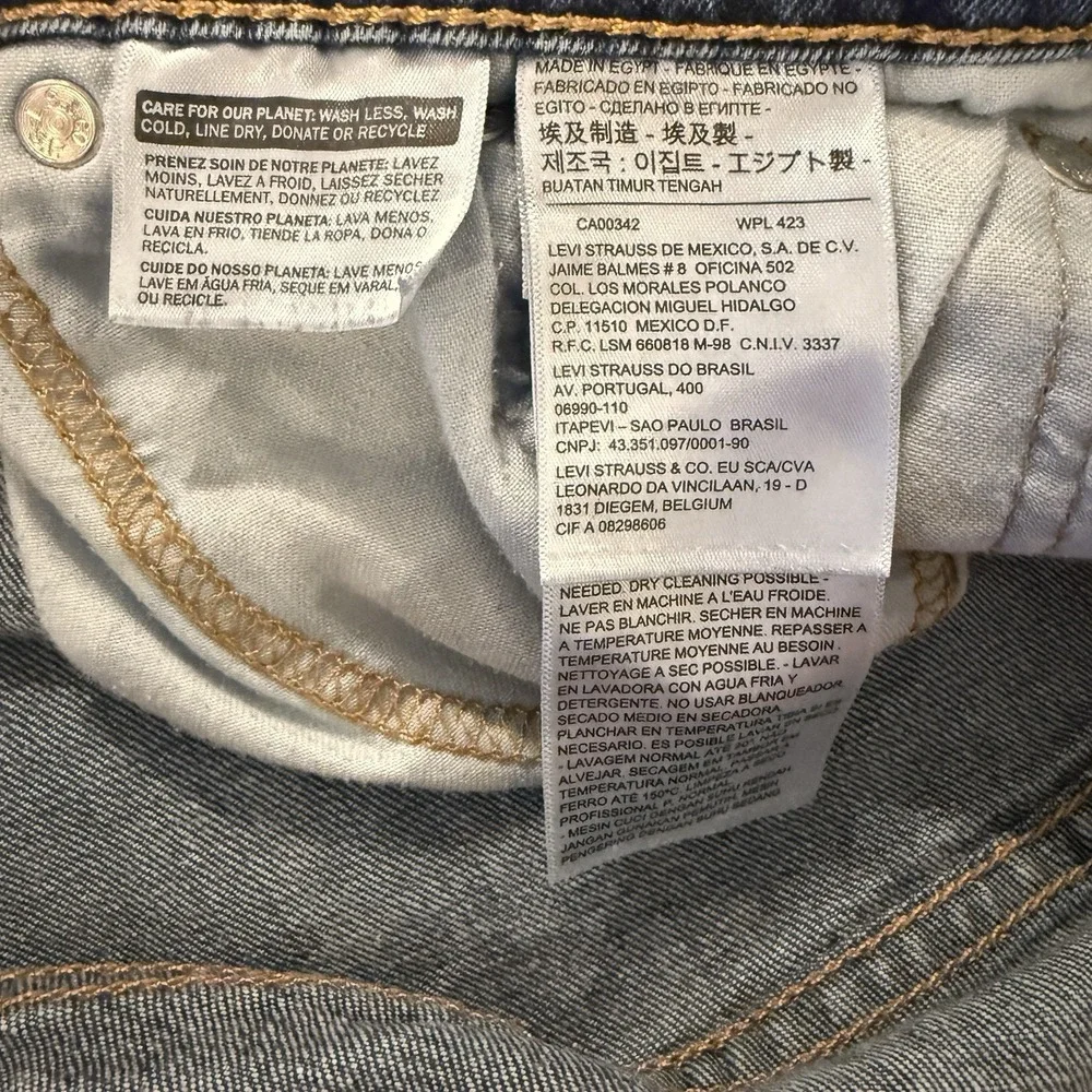 Levis 550 Jeans Mens 38x34 (fits 36x32.5) Blue Denim Pants‎